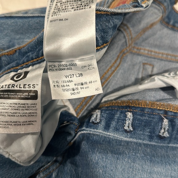 501’S Levi’s - Woman’s - Picture 9 of 9